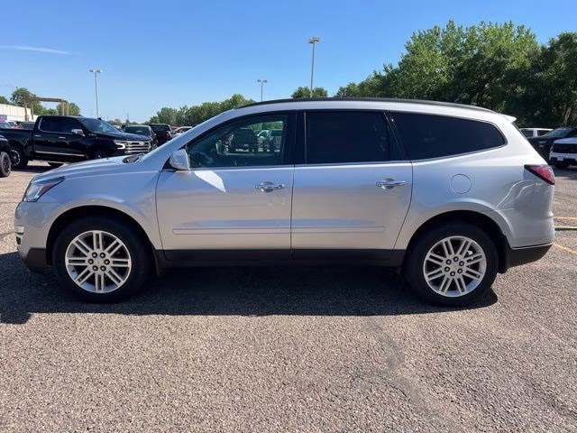 2015 Silver Ice Metallic Chevrolet Traverse LT AWD SUV