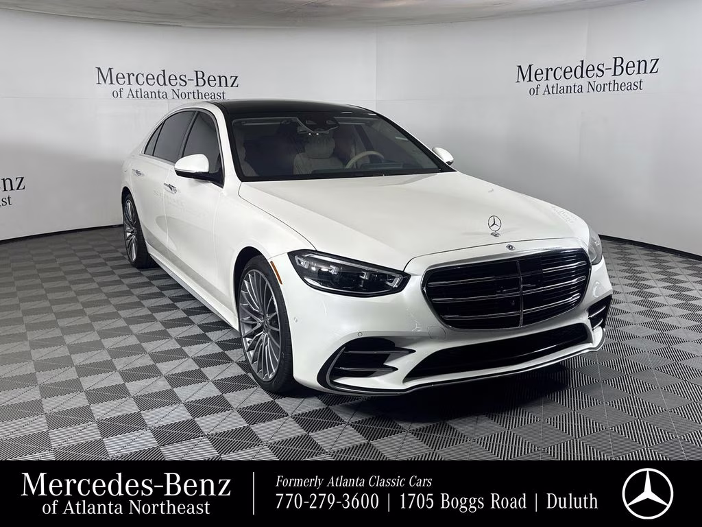 2022 MANUFAKTUR Diamond White Mercedes-Benz S-Class S 580 AWD Sedan