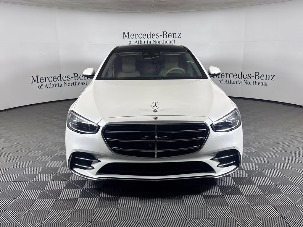 2022 MANUFAKTUR Diamond White Mercedes-Benz S-Class S 580 AWD Sedan