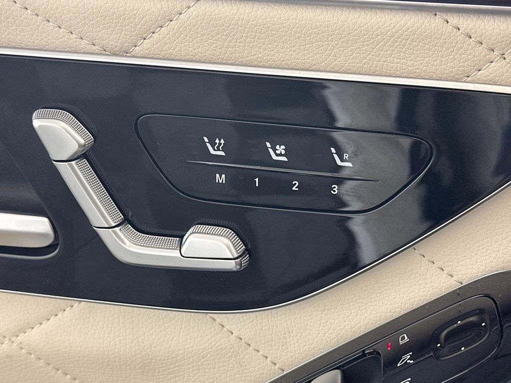 2022 MANUFAKTUR Diamond White Mercedes-Benz S-Class S 580 AWD Sedan