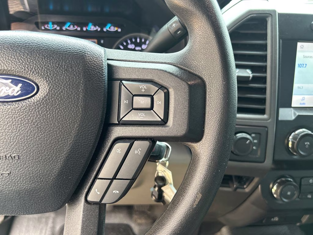 2021 Oxford White Ford Super Duty F-250 SRW XL 4X4 Truck