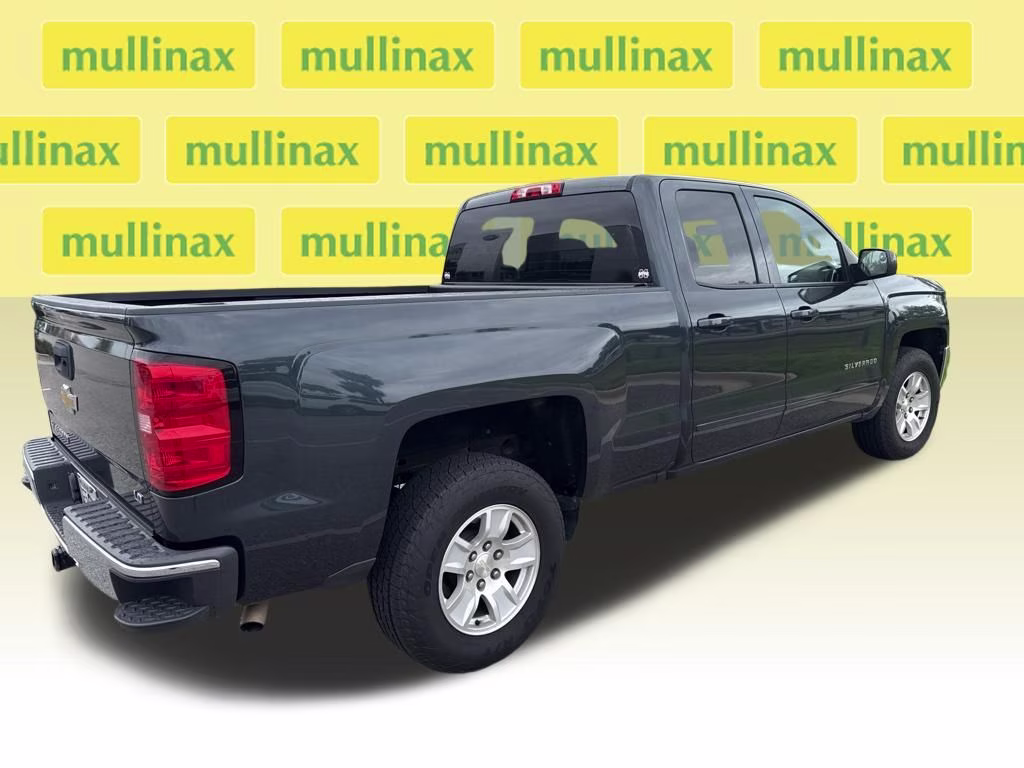 2019 Graphite Metallic Chevrolet Silverado 1500 LD LT RWD Truck