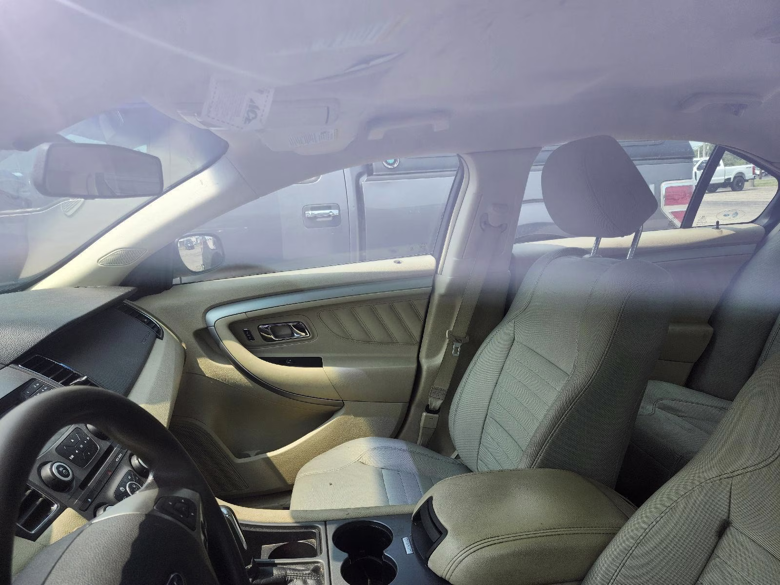 2017 Shadow Black Ford Taurus SE FWD Sedan