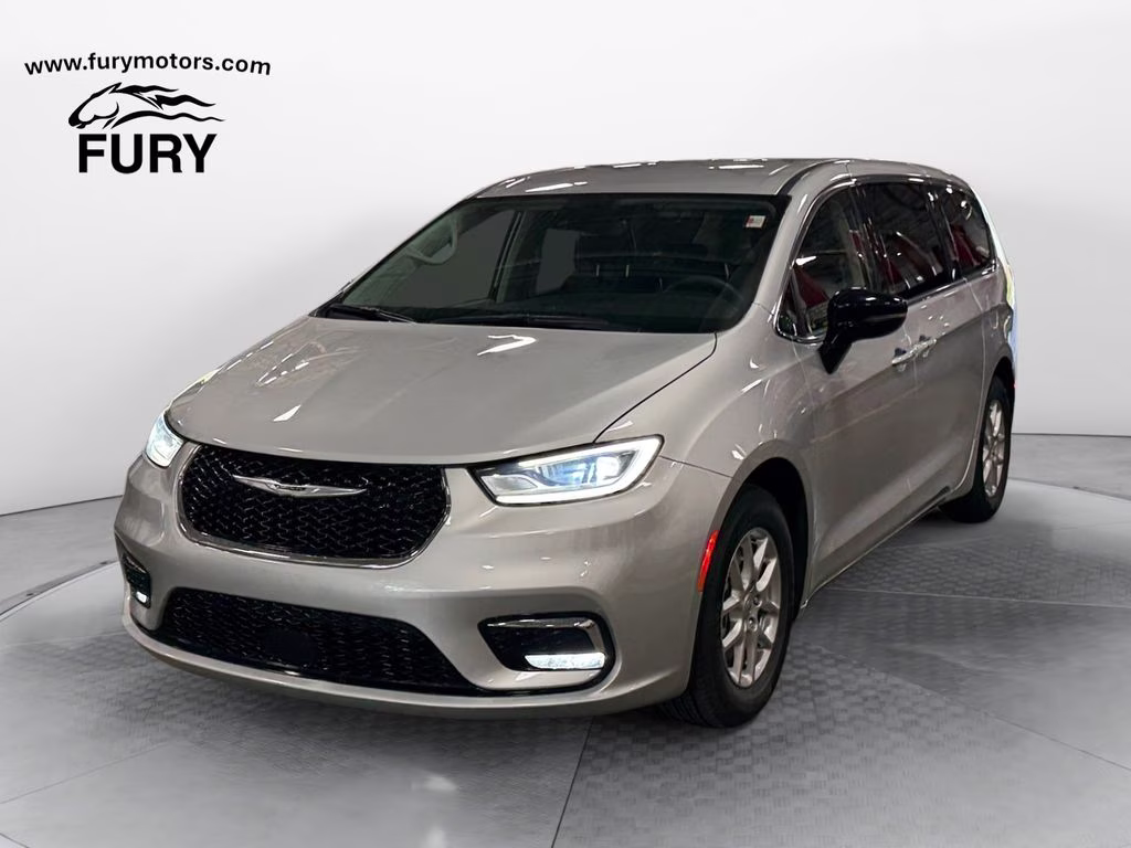 2024 Silver Mist Clearcoat Chrysler Pacifica Touring L FWD Van