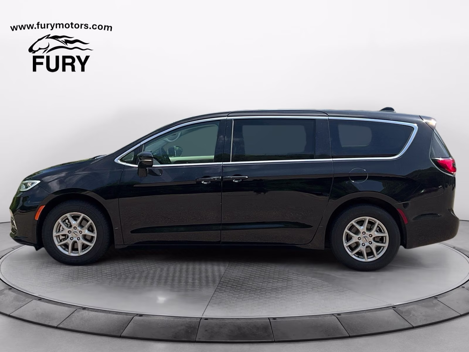 2024 Diamond Black Crystal Pearlcoat Chrysler Pacifica Touring L FWD Van
