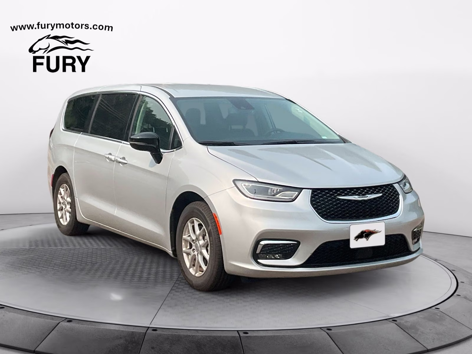 2024 Silver Mist Clearcoat Chrysler Pacifica Touring L FWD Van