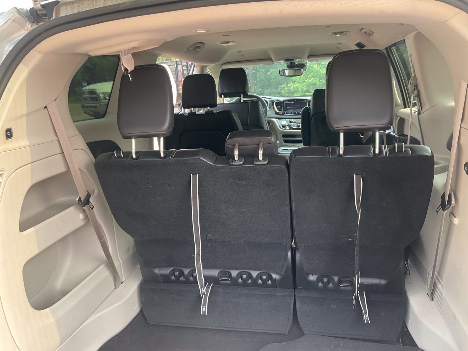 2024 Silver Mist Clearcoat Chrysler Pacifica Touring L FWD Van