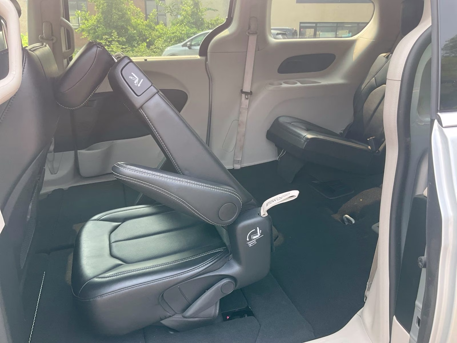 2024 Silver Mist Clearcoat Chrysler Pacifica Touring L FWD Van