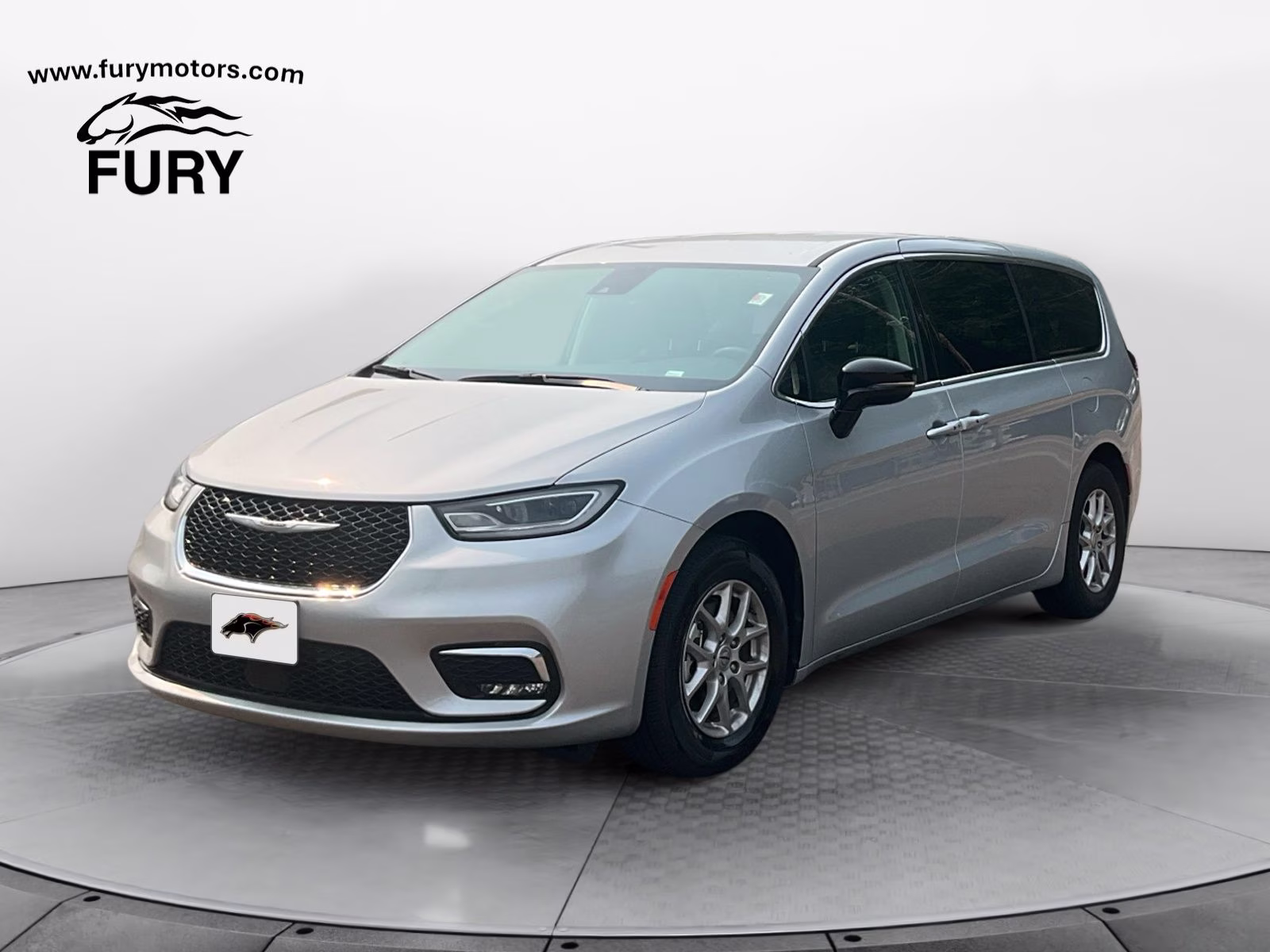 2024 Silver Mist Clearcoat Chrysler Pacifica Touring L FWD Van