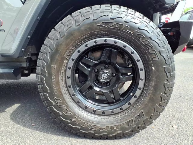 2020 Sting-Gray Clearcoat Jeep Gladiator Rubicon 4X4 Truck