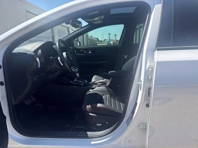 2023 Snow White Pearl Kia Forte GT FWD Sedan