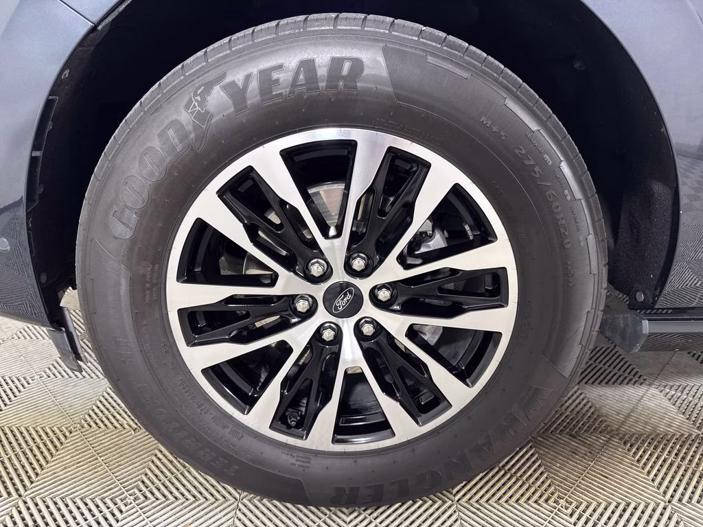2025 Stone Blue Metallic Ford Expedition Max Platinum 4X4 SUV