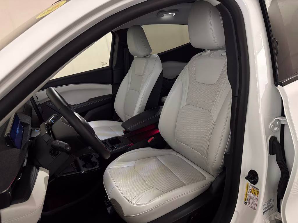 2025 Star White Metallic Tri-Coat Ford Mustang Mach-E Premium AWD SUV