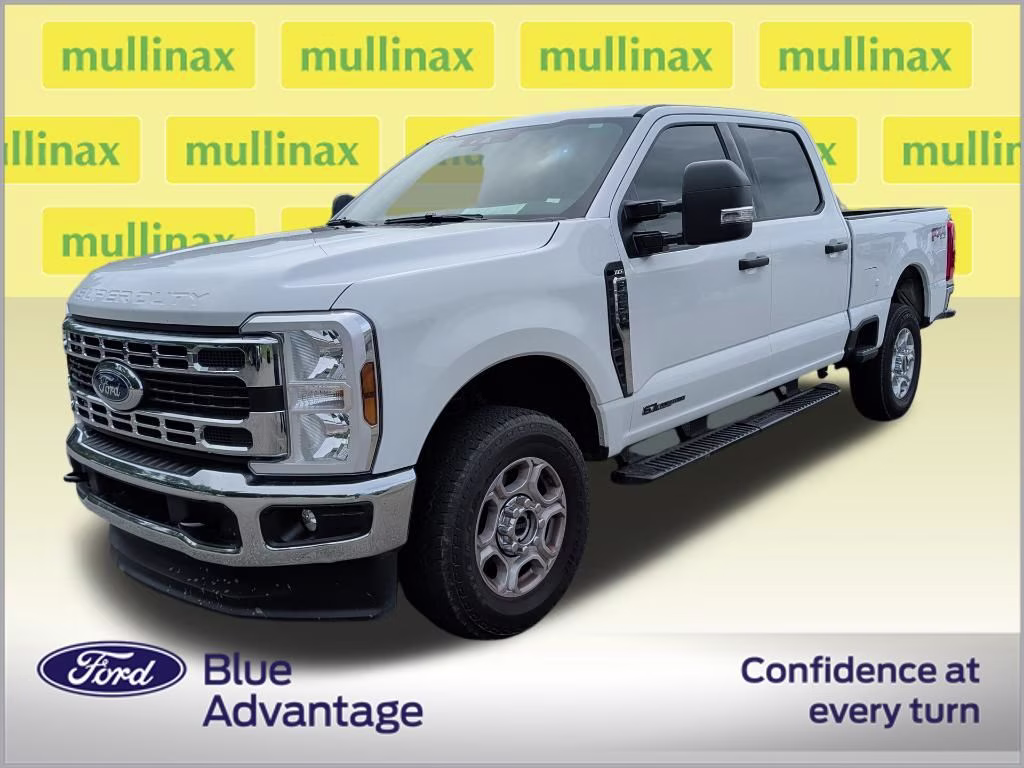 2025 Oxford White Ford Super Duty F-250 SRW XLT 4X4 Truck