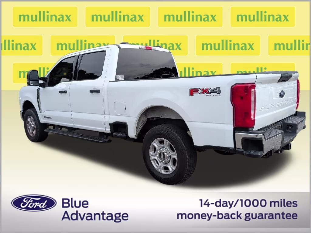 2025 Oxford White Ford Super Duty F-250 SRW XLT 4X4 Truck