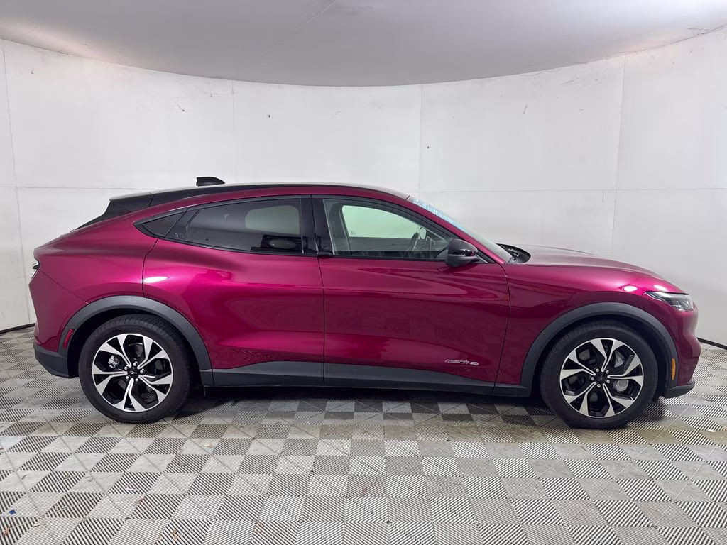 2025 Molten Magenta Metallic Tinted Clearcoat Ford Mustang Mach-E Select AWD SUV