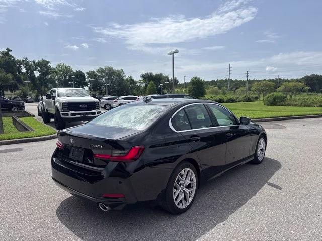2025 Jet Black BMW 3 Series 330i RWD Sedan