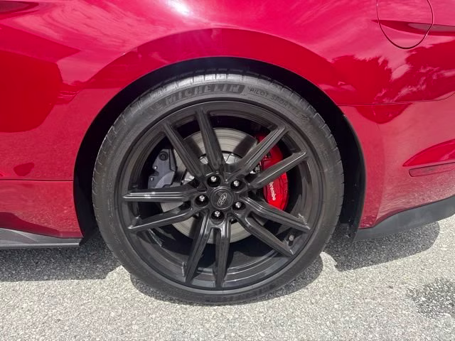 2020 Rapid Red Metallic Tinted Clearcoat Ford Mustang Shelby GT500 RWD Coupe