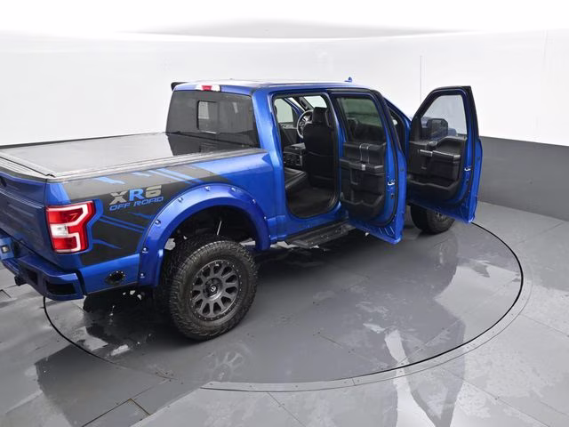 2018 Blue Ford F-150 XLT 4X4 Truck