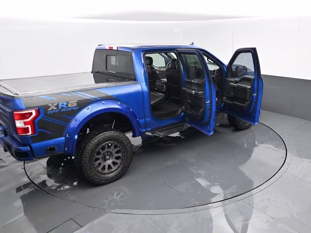 2018 Blue Ford F-150 XLT 4X4 Truck