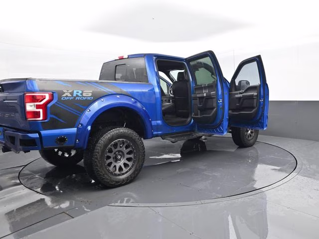 2018 Blue Ford F-150 XLT 4X4 Truck