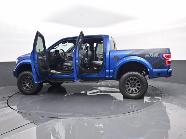 2018 Blue Ford F-150 XLT 4X4 Truck
