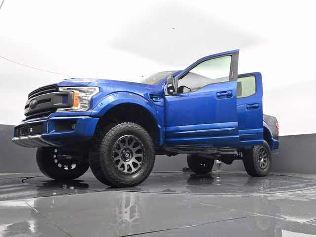 2018 Blue Ford F-150 XLT 4X4 Truck