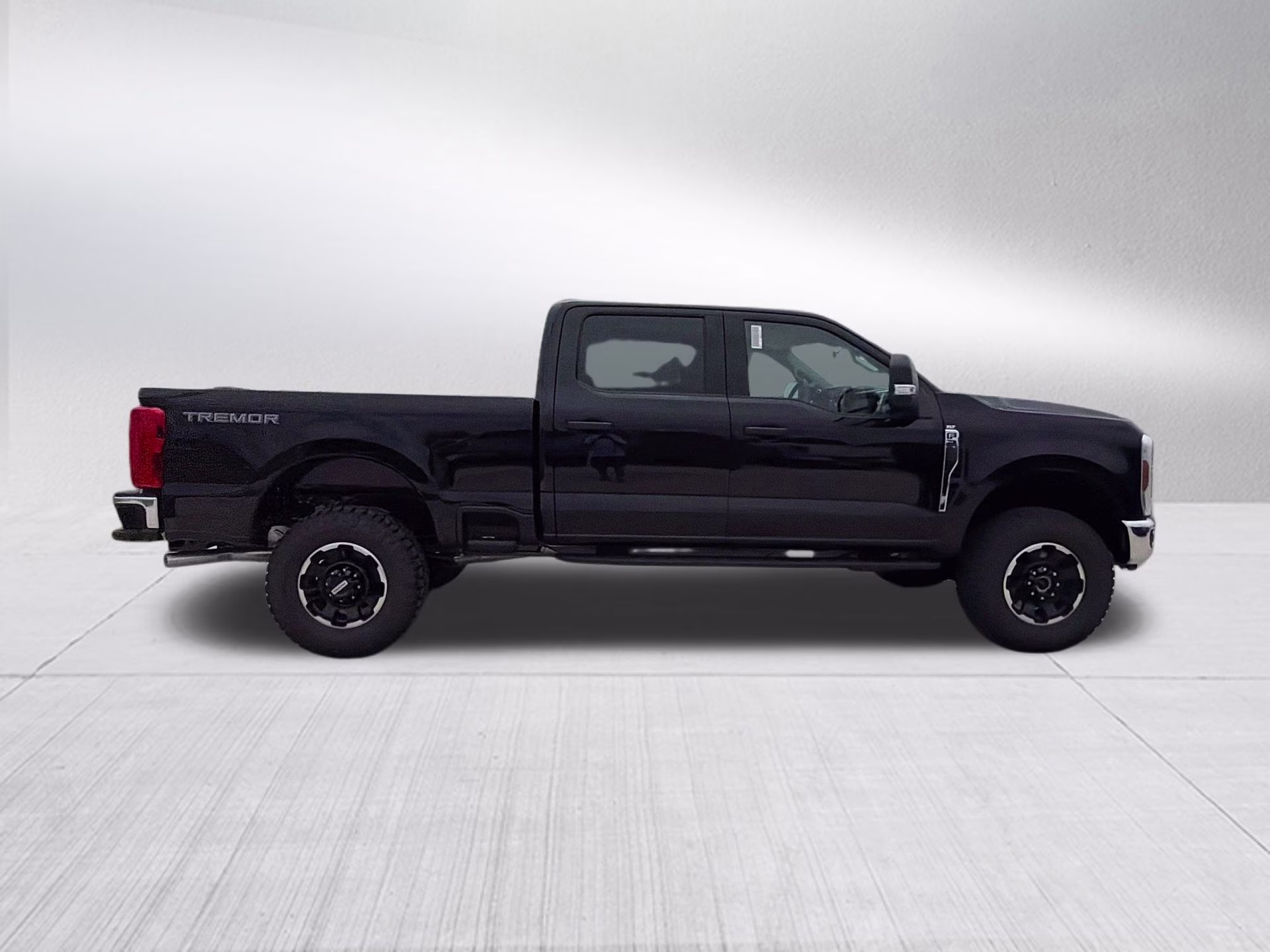 2026 Agate Black Metallic Ford Super Duty F-250 SRW XLT 4X4 Truck