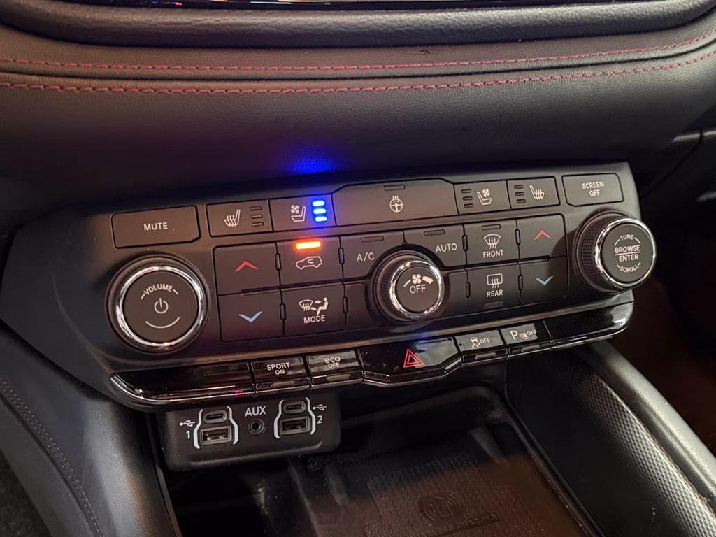 2021 White Knuckle Clearcoat Dodge Durango R/T AWD SUV