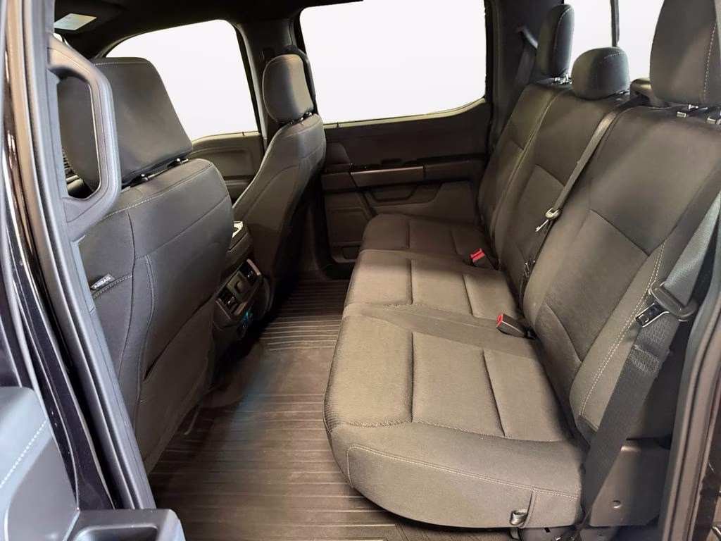 2024 Ford F-150 XLT w/Bluecruise & Black Appearance Pkg 4X4 Truck