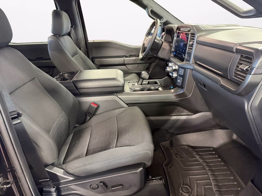 2024 Ford F-150 XLT w/Bluecruise & Black Appearance Pkg 4X4 Truck