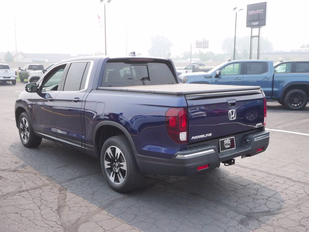 2020 Obsidian Blue Pearl Honda Ridgeline RTL AWD Truck