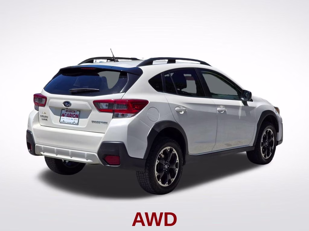 2021 Crystal White Pearl Subaru Crosstrek Base AWD SUV