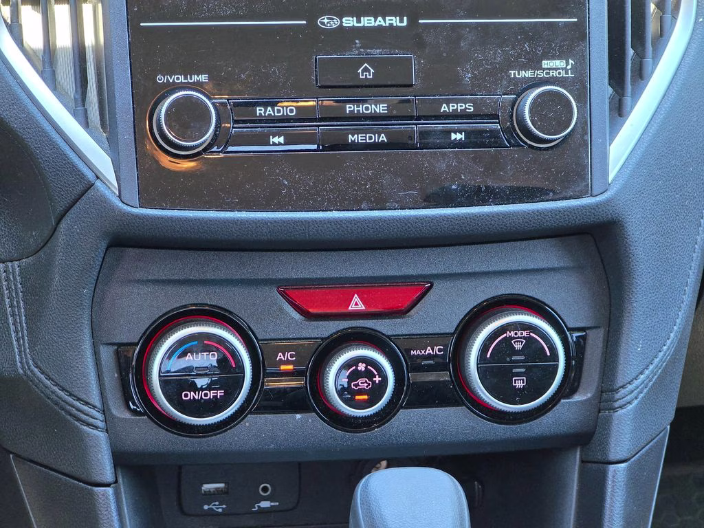 2021 Crystal White Pearl Subaru Crosstrek Base AWD SUV