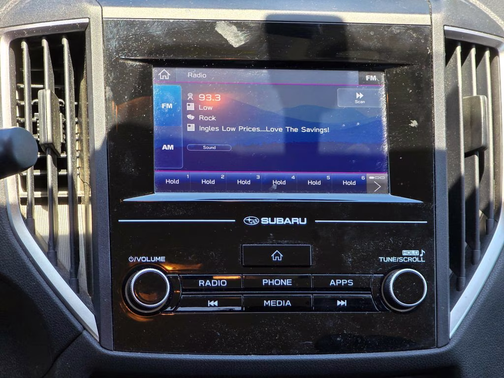 2021 Crystal White Pearl Subaru Crosstrek Base AWD SUV