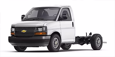 2026 Summit White Chevrolet Express Cutaway 4500 2WT RWD Long Wheelbase
