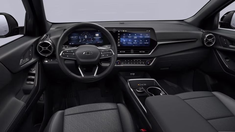 2027 White Chevrolet Equinox FWD LT FWD SUV