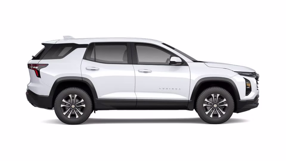 2027 White Chevrolet Equinox LT FWD SUV