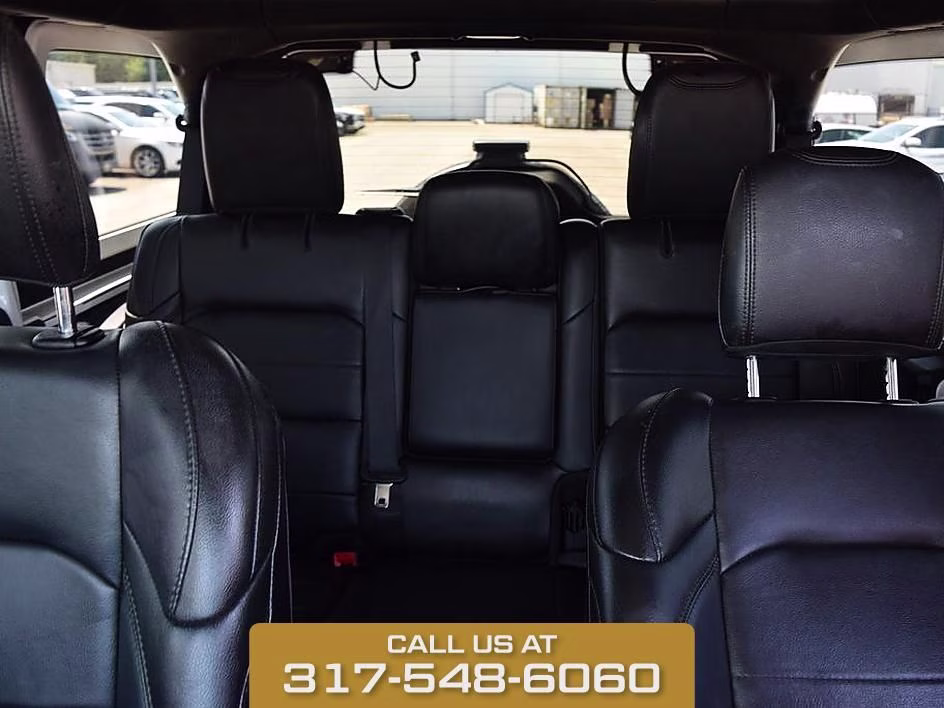 2020 Bright White Clearcoat Jeep Wrangler Unlimited Sahara Altitude 4X4 SUV