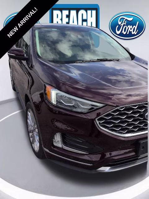 2024 Burgundy Velvet Metallic Tinted Clearcoat Ford Edge Titanium AWD SUV