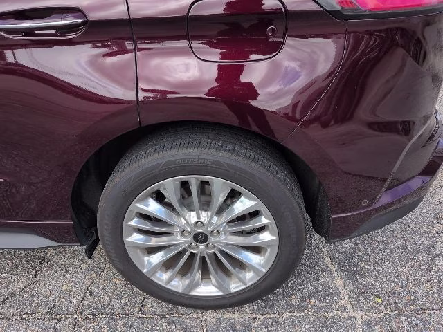 2024 Burgundy Velvet Metallic Tinted Clearcoat Ford Edge Titanium AWD SUV