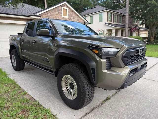 2024 Bronze Toyota Tacoma TRD Off-Road 4X4 Truck