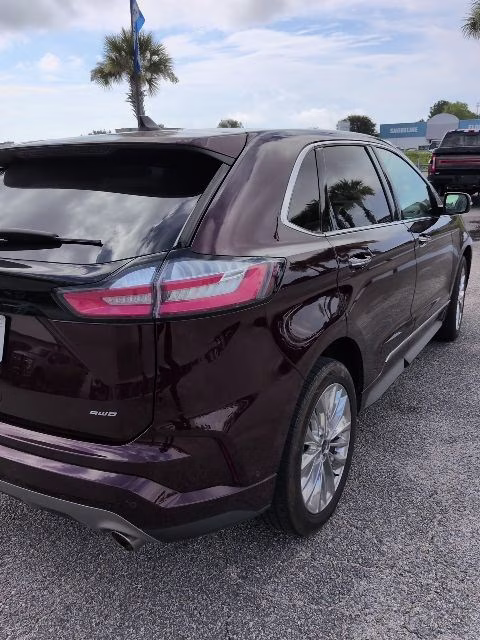 2024 Burgundy Velvet Metallic Tinted Clearcoat Ford Edge Titanium AWD SUV