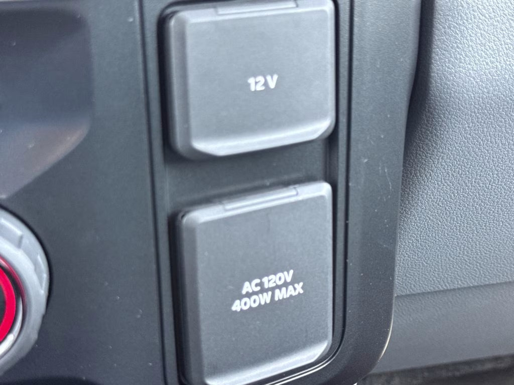 2026 Avalanche Ford Super Duty F-250 SRW XLT 4X4 Truck