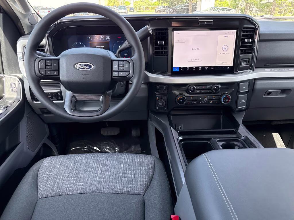2026 Avalanche Ford Super Duty F-250 SRW XLT 4X4 Truck
