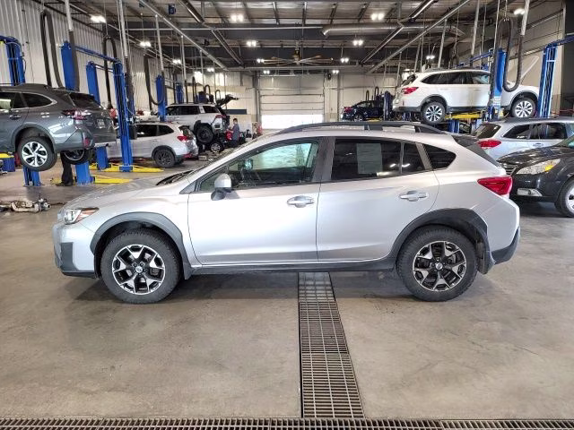 2018 Ice Silver Metallic Subaru Crosstrek 2.0i Premium AWD SUV