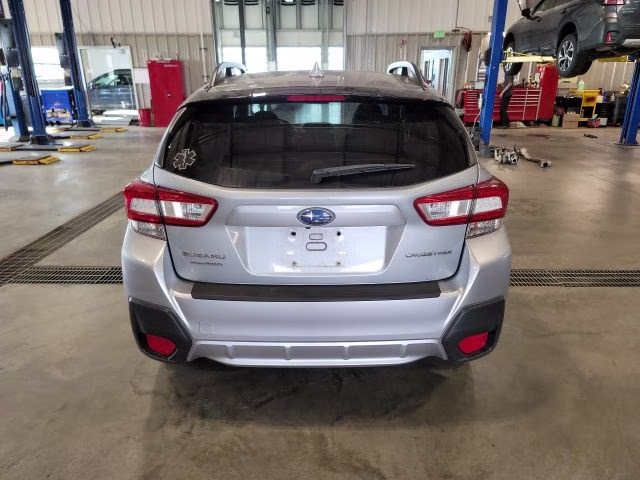 2018 Ice Silver Metallic Subaru Crosstrek 2.0i Premium AWD SUV