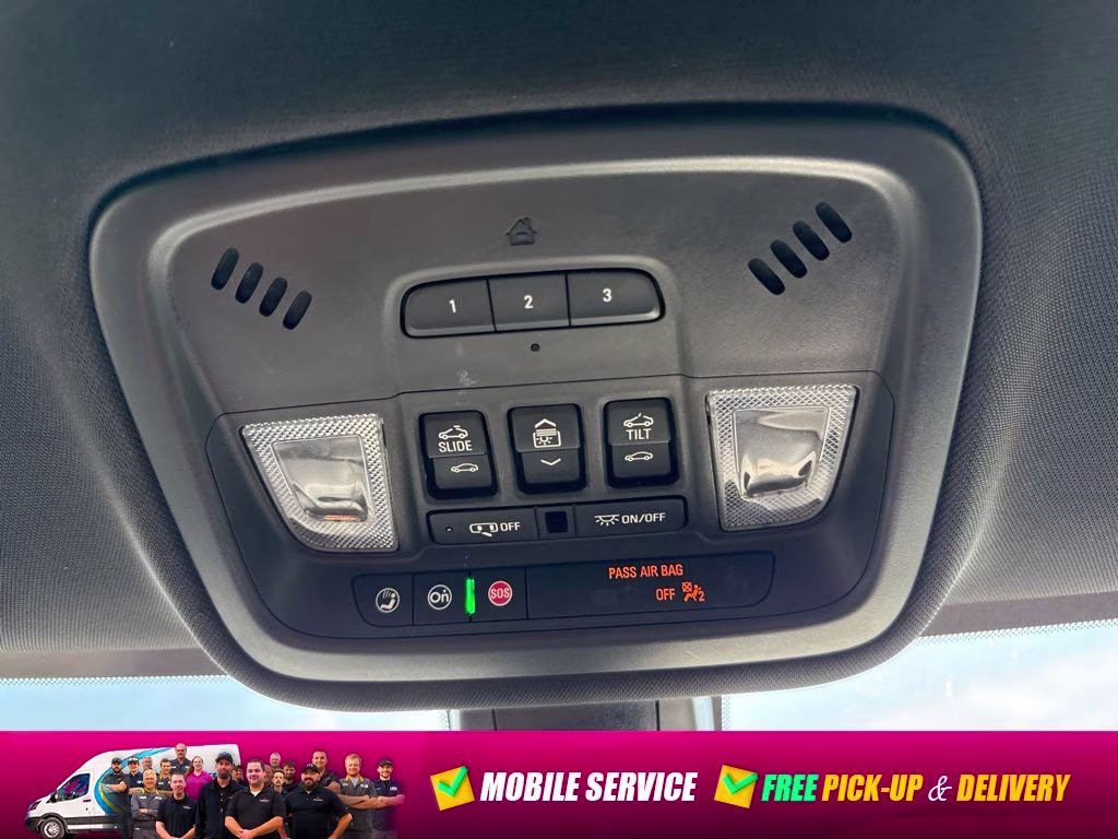 2022 Black Metallic Chevrolet Traverse Premier AWD SUV