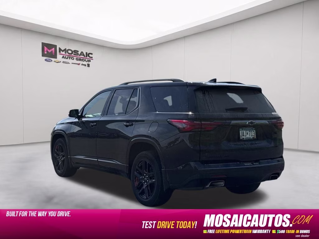 2022 Black Metallic Chevrolet Traverse Premier AWD SUV