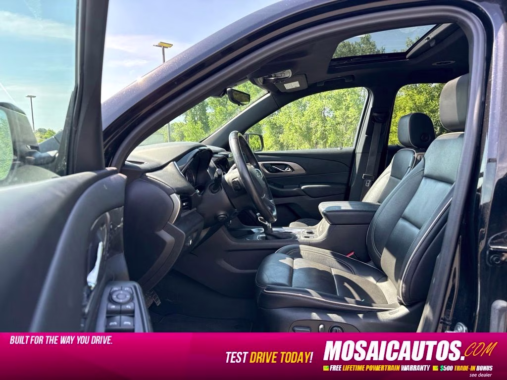 2022 Black Metallic Chevrolet Traverse Premier AWD SUV